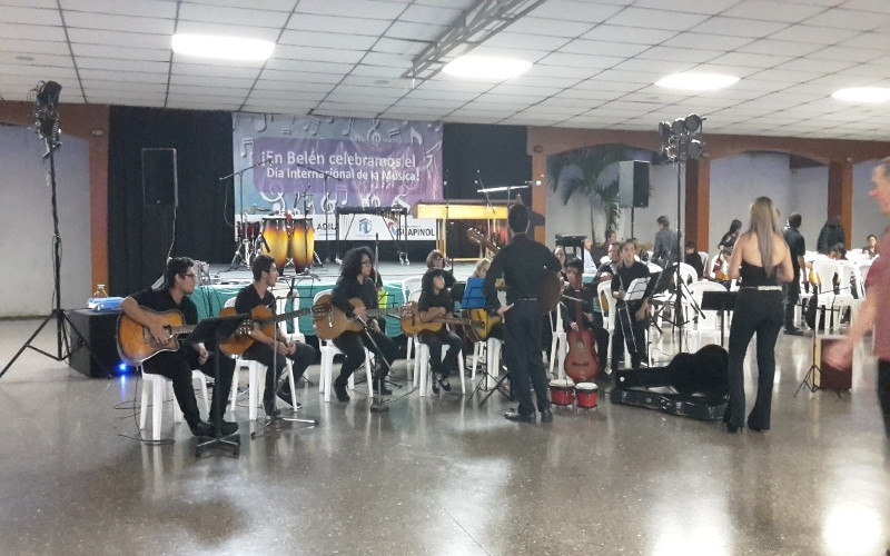 Imagen de la Orquesta de Guitarras